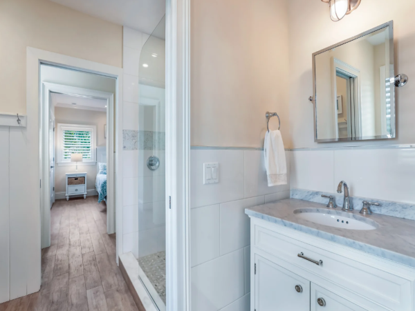 Stunning Luxurious Pool Home For Anna Maria Island North End Vacation Retreat